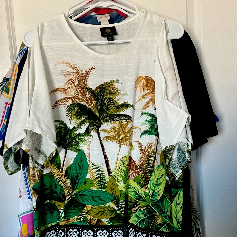JM Collection White Textured Top
